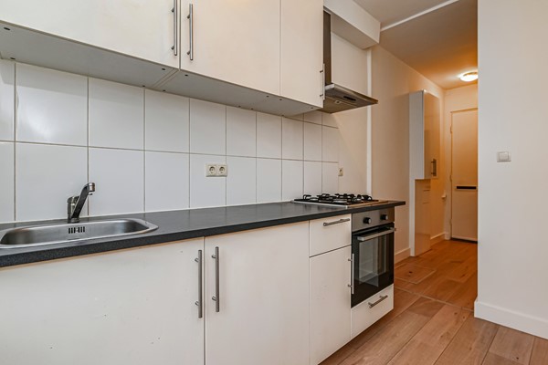 Medium property photo - Drebbelstraat 247, 2522 DB Den Haag